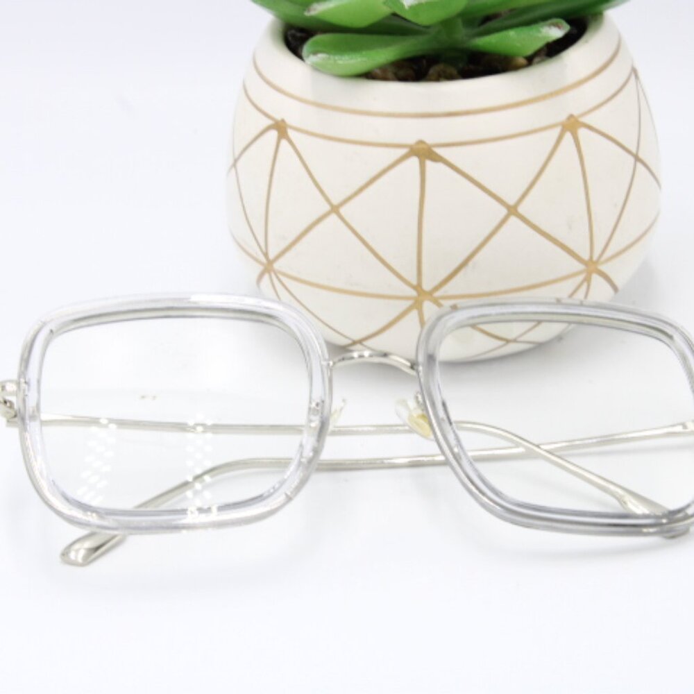 Women Bold face glasses G28